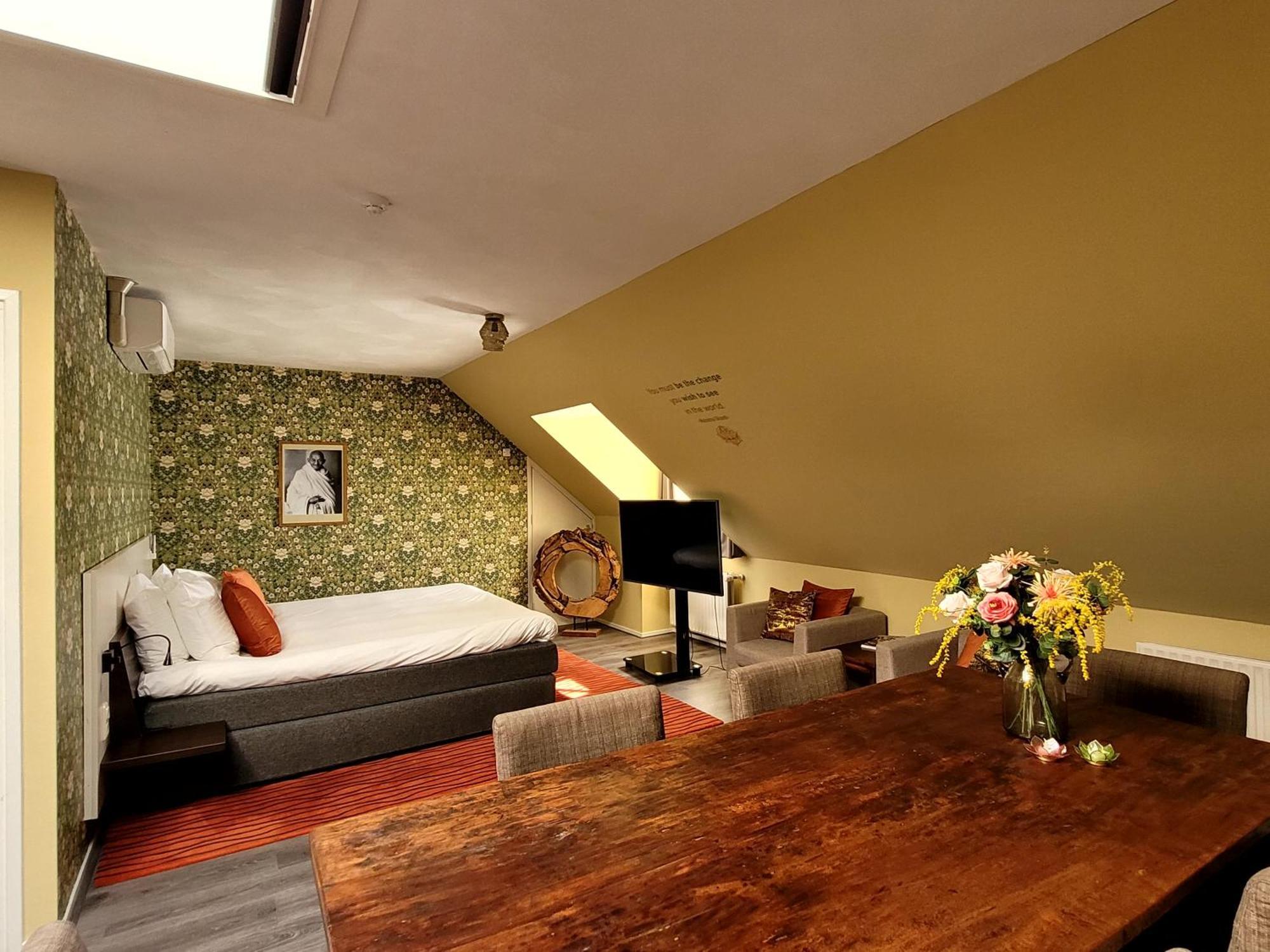 Hotel De Wereld Вагенинген Екстериор снимка